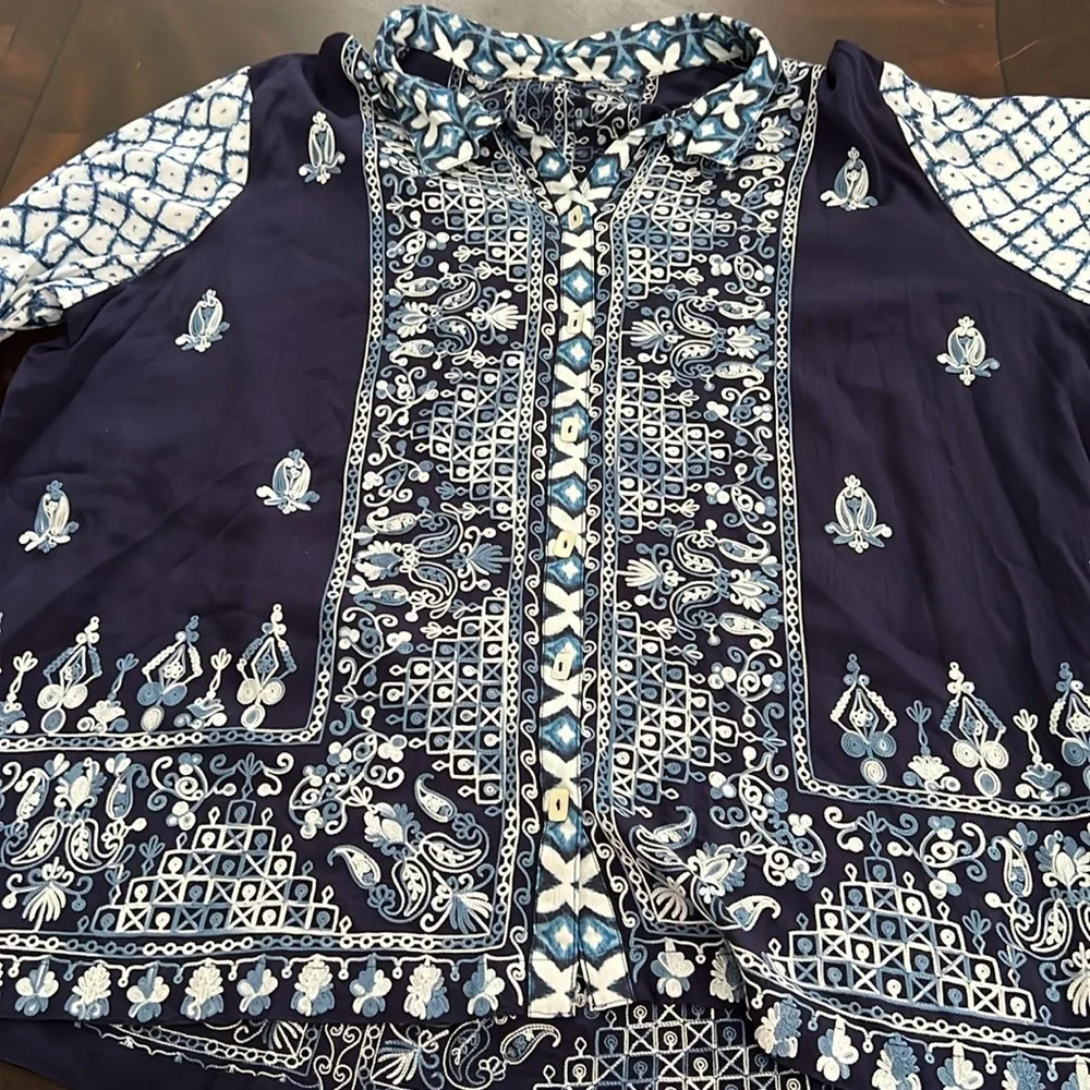John Mark Woven Embroidered Tie Dye Print Wire Collar 3/4 Sleeve Button Tunic - Picture 10 of 16